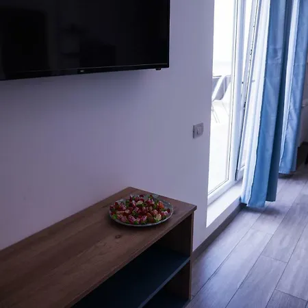 Studio With Amazing Sea View Terrace Appartamento Năvodari